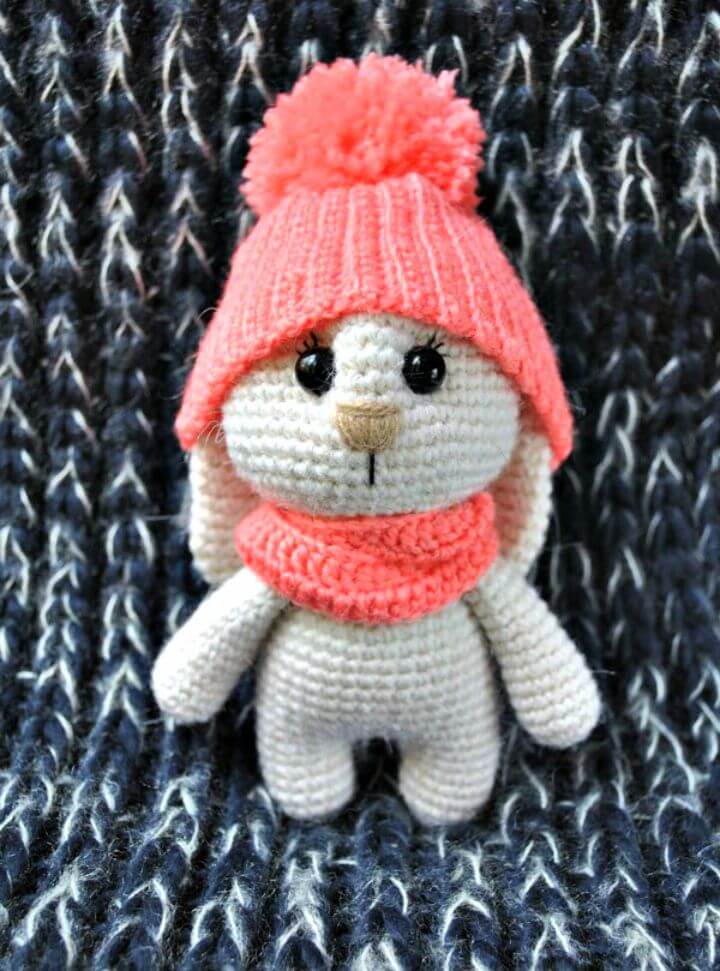 Crochet Adorable Bunny Amigurumi With Hat Pattern.