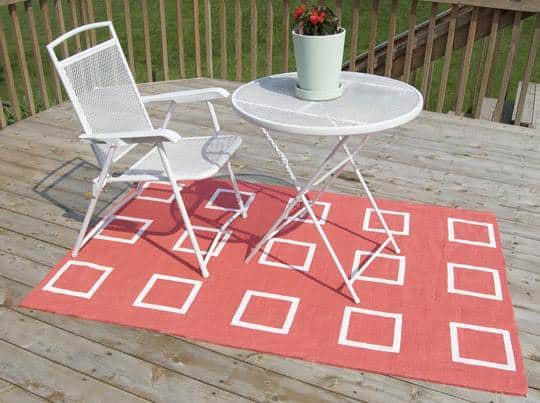 Quick And Easy Outdoor Rug.
