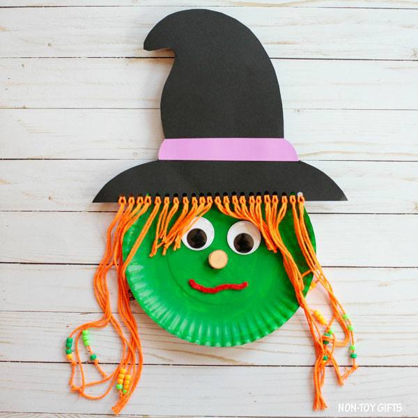 Best paper plate witch for Halloween.