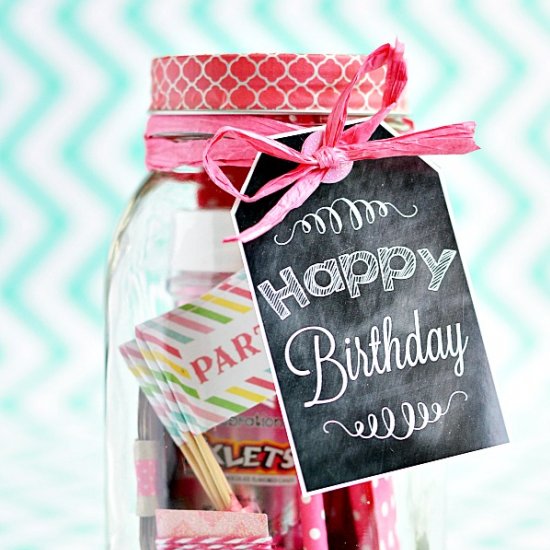 Birthday in jar – mason jar birthday kit & printable chalkboard gift tags.