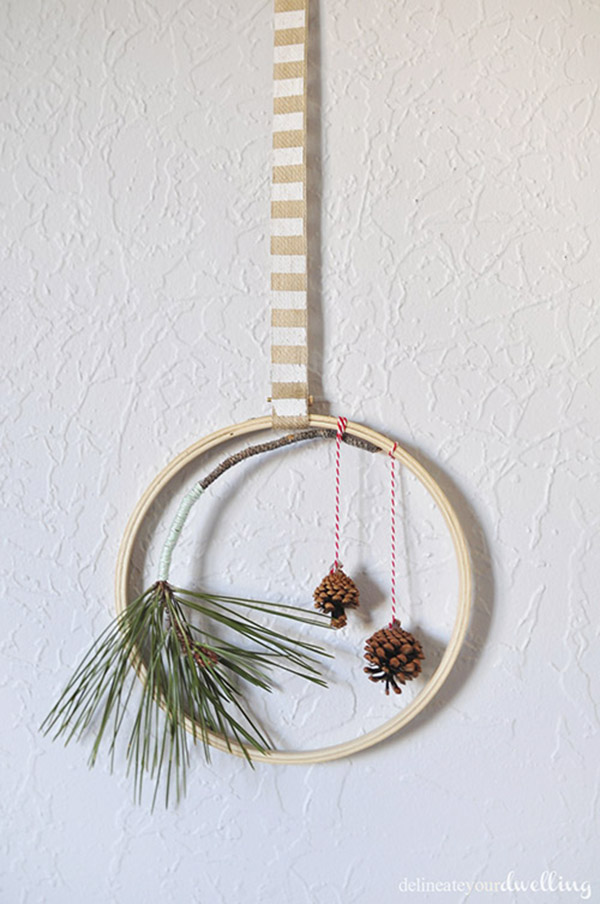 Evergreen Hanging Wall Decoration.