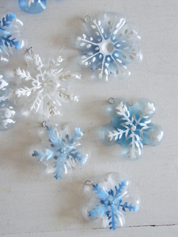 Plastic Bottle Snowflakes.