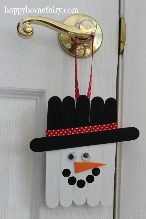 Popsicle Stick Snowman Door Hanger.