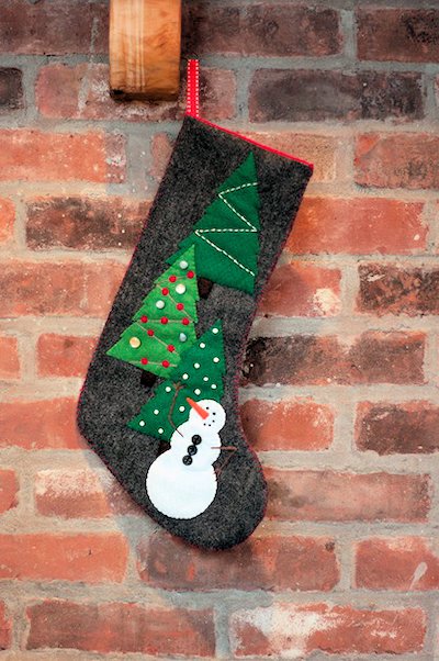 Snowman Stocking With Pattern from Makezine.