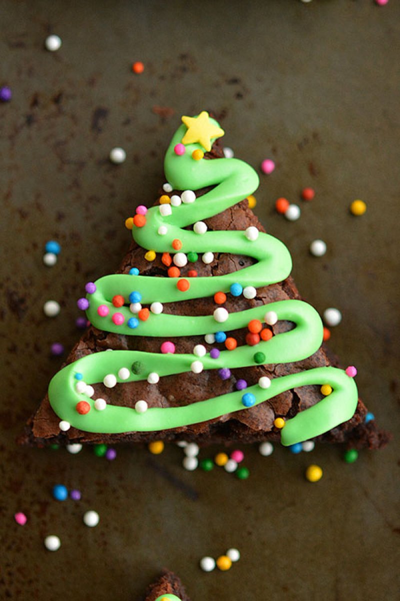 Brownie Christmas Trees from One Little Project Christmas Snack Recipes