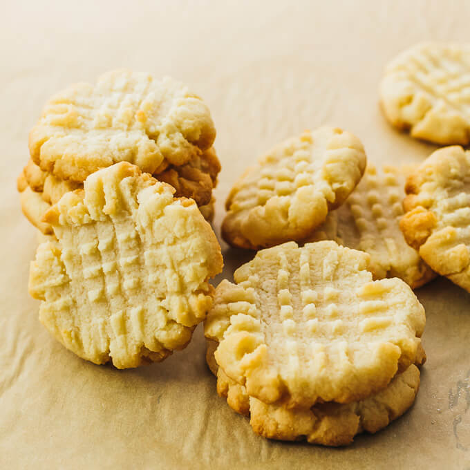 Butter Cookies with Almond Flour.