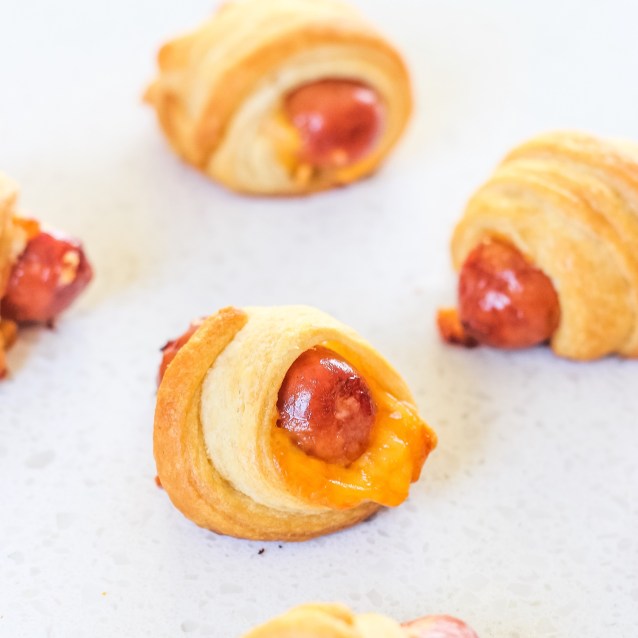 Cheesy Pigs in a Blanket