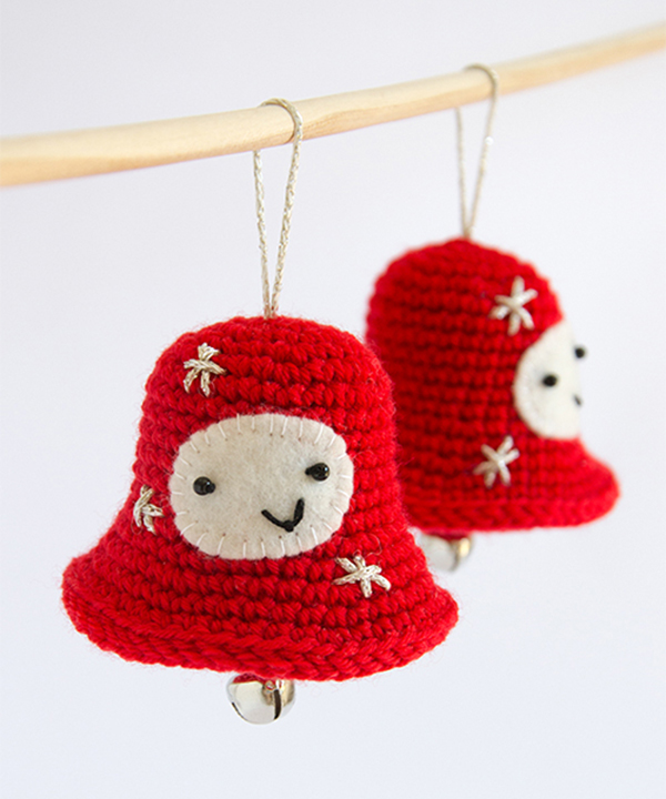 Crochet jingle bell.