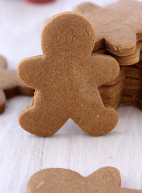Gingerbread Cookies That Won’t Spread