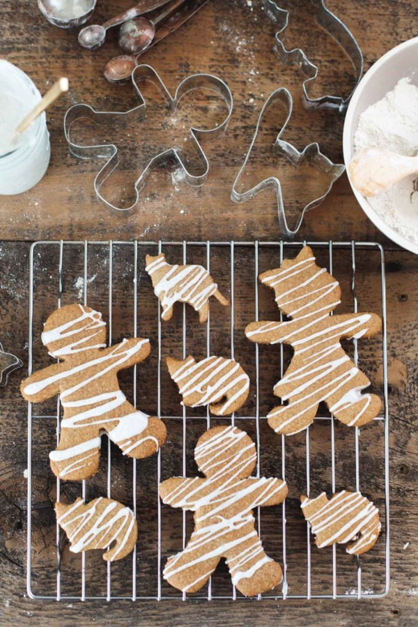 Iced Gingerbread Men and Ginger Cats