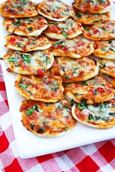 Mini Pizzas from The Comfort of Cooking