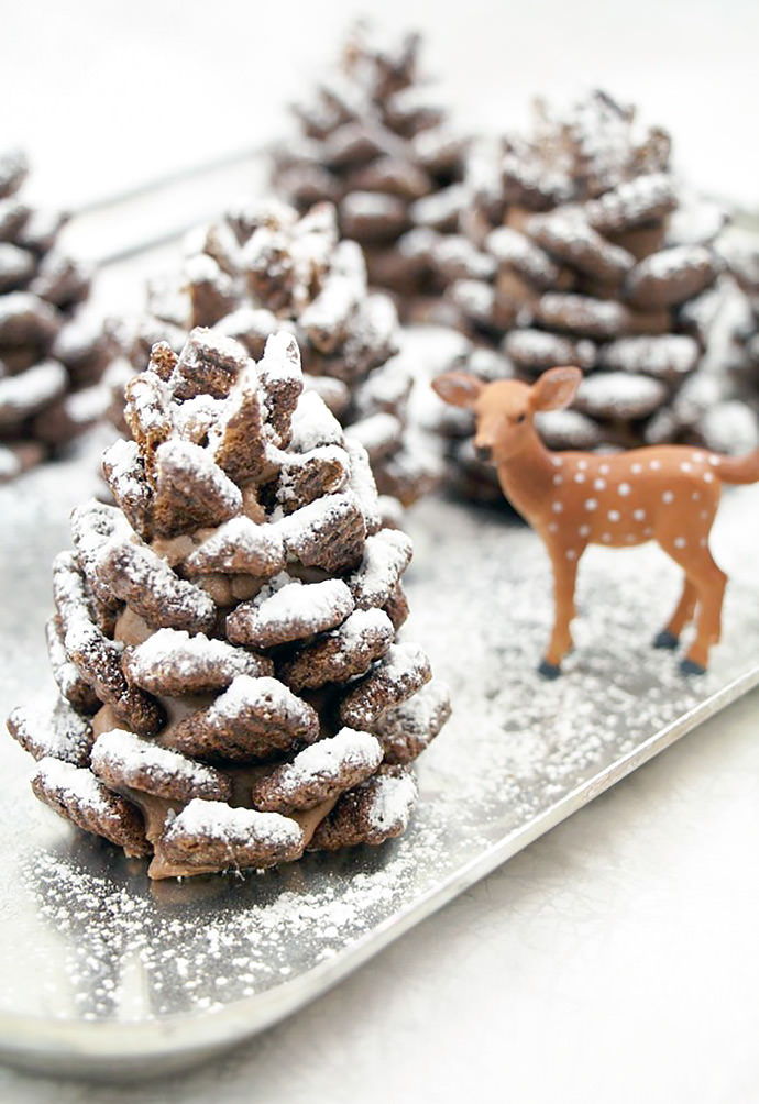 Quick and Easy Snowy Chocolate Pinecones.