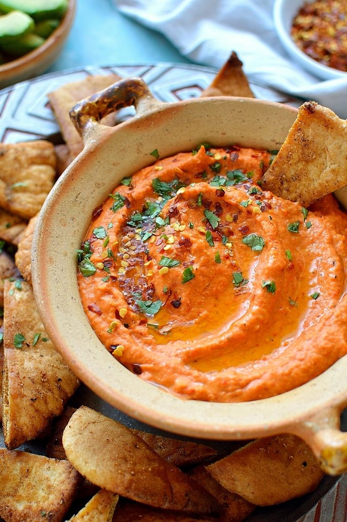 Roasted Red Pepper and Chilli Hummus with Homemade Pita Chips