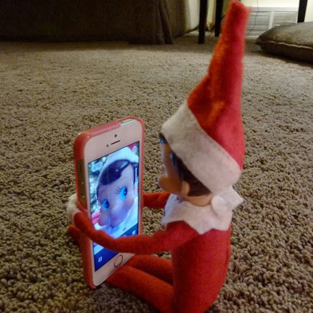 The Elf-ie selfie.