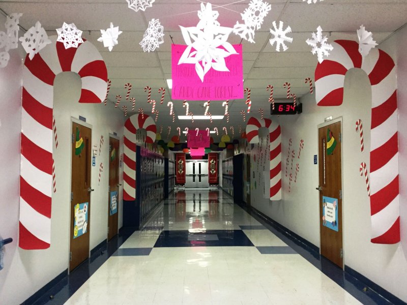 Christmas Office Decorations With Pretty Hanging Candy Cane
