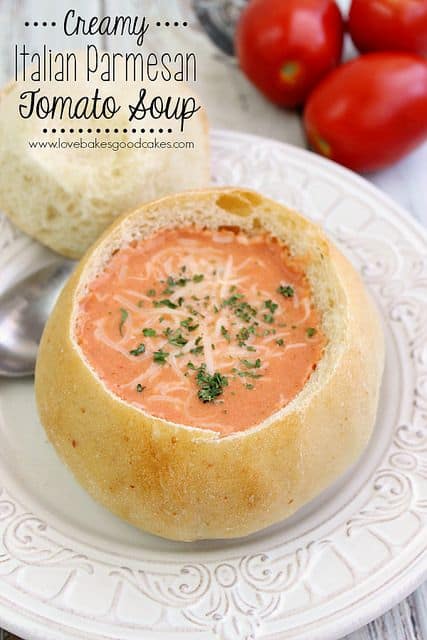 Creamy Italian Parmesan Tomato Soup from Lave Bakes Good Cakes