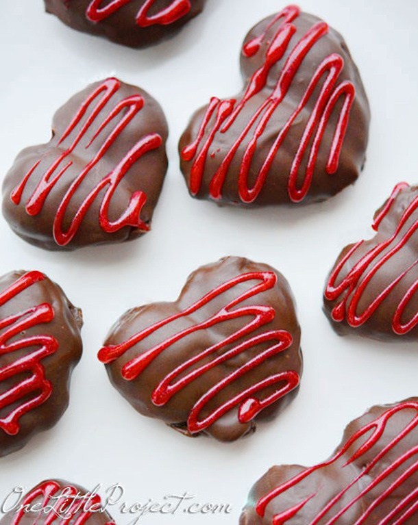 Chocolate Covered Strawberry Hearts by onelittleproject