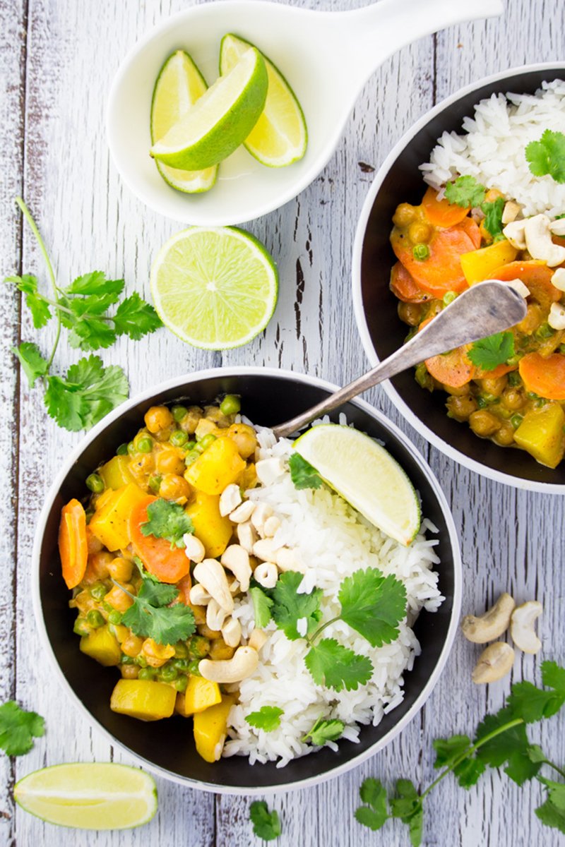 Easy Vegan Chickpea Curry with Potatoes.