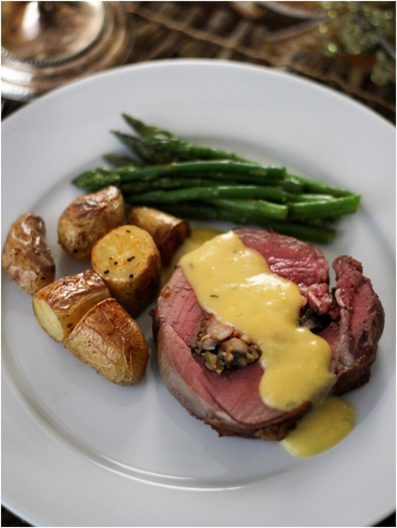 Maine Lobster-Stuffed Chateaubriand with Bearnaise Sauce