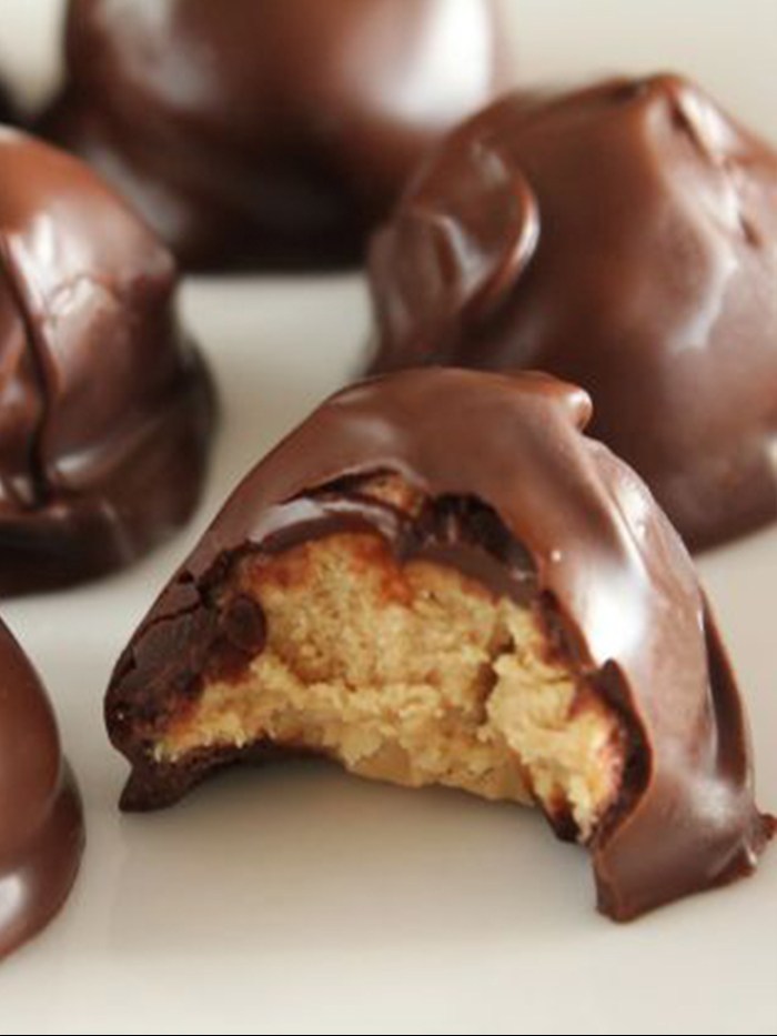 Peanut Butter Balls by Skinny Points