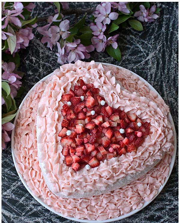 Pink Velvet Cake.