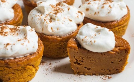 Pumpkin Pie Cupcakes by Points Meals