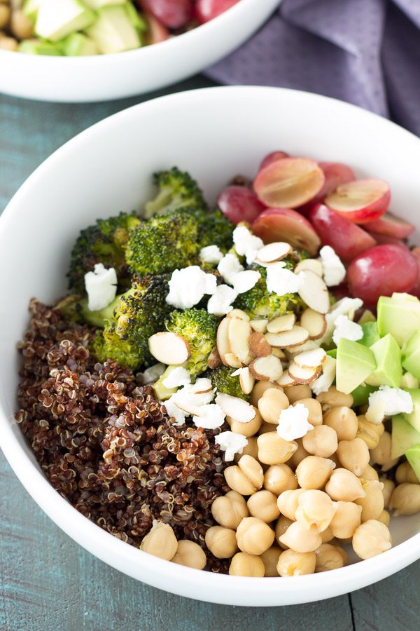 Quinoa and Roasted Broccoli Lunch Bowls.