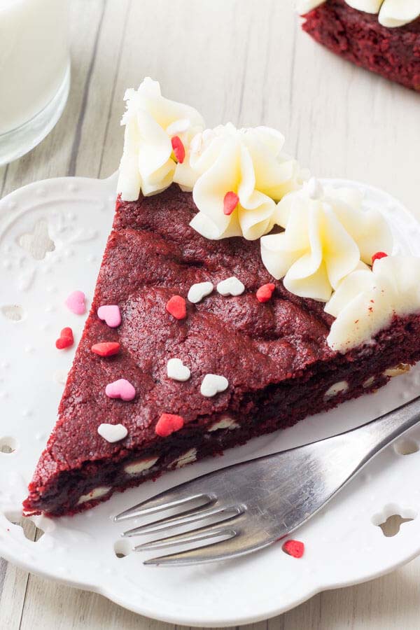 Red Velvet Cookie Cake.