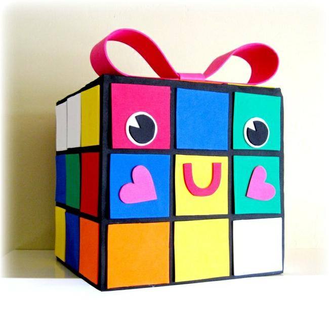 Rubik’s Cube Valentine Box–