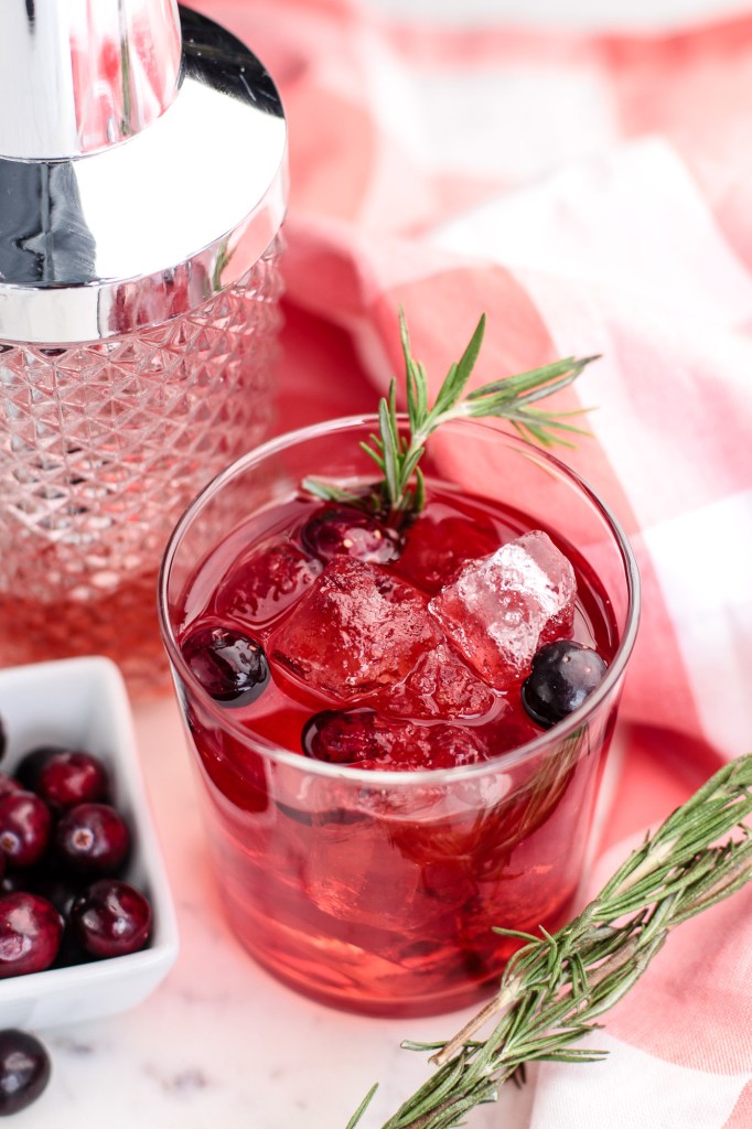 Spiced Cranberry Cocktail