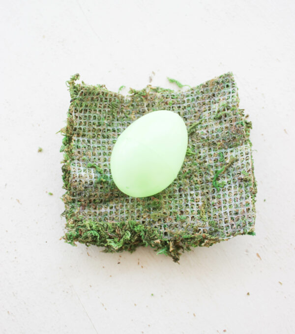 DIY Moss Covered Easter Eggs.