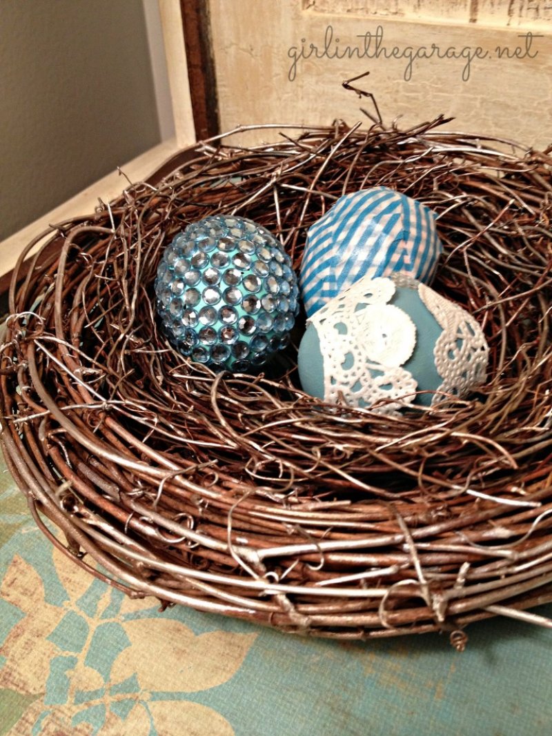 Embellished Easter Eggs.