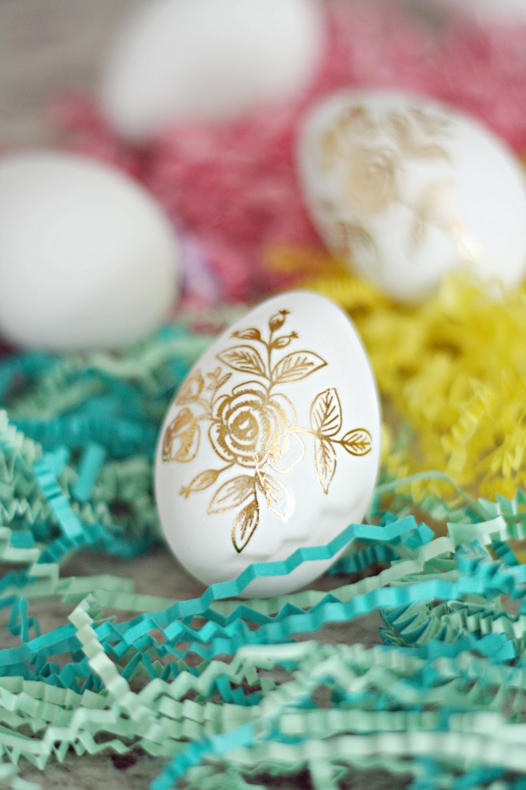 Gold foil tattoo eggs via DIY Candy
