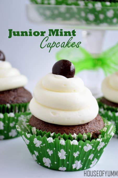 Junior Mint Cupcakes – House of Yumm