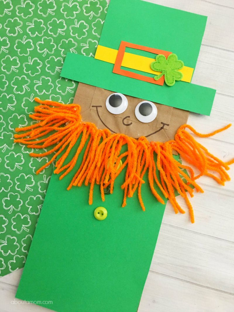 Leprechaun Paper Bag Puppet Craft.