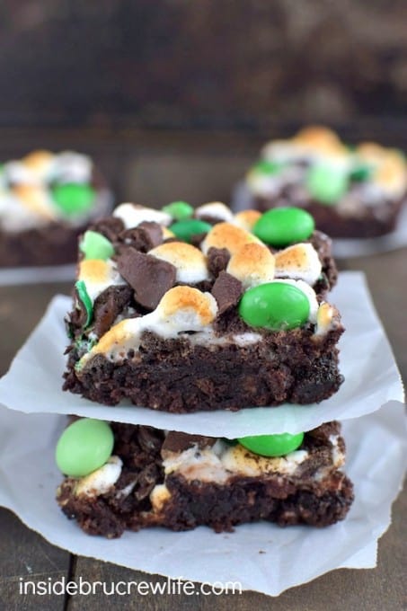 Mint S’Mores Brownies – Inside BruCrew Life