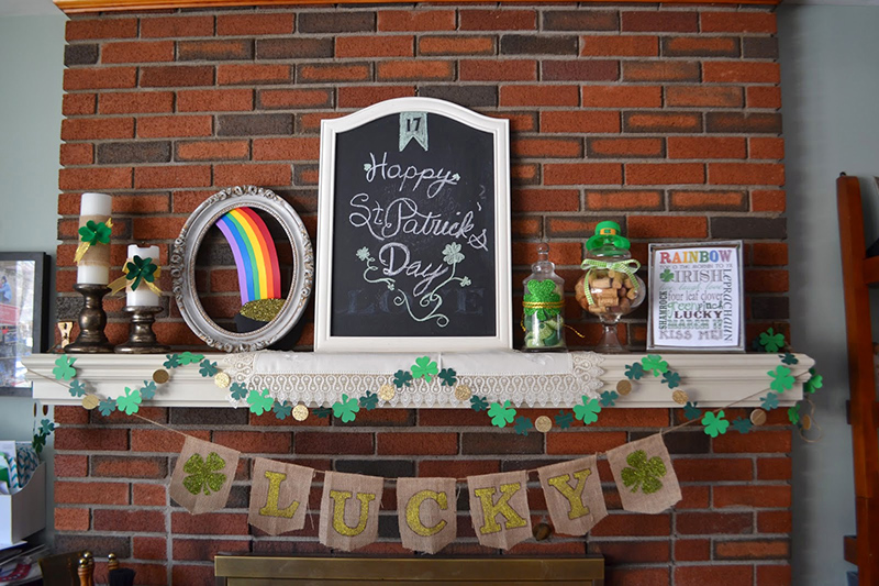 Rach Makes St. Patrick’s Day Decorations.