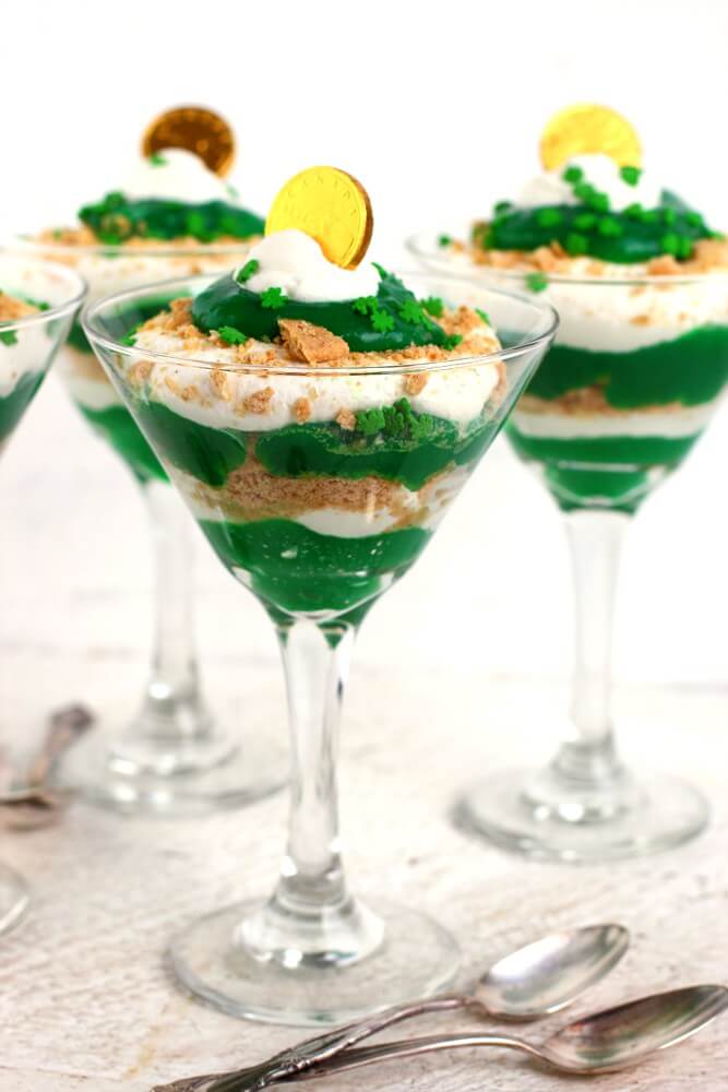 St. Patrick's Day Green Trifles via 365 Days of Easy Recipes