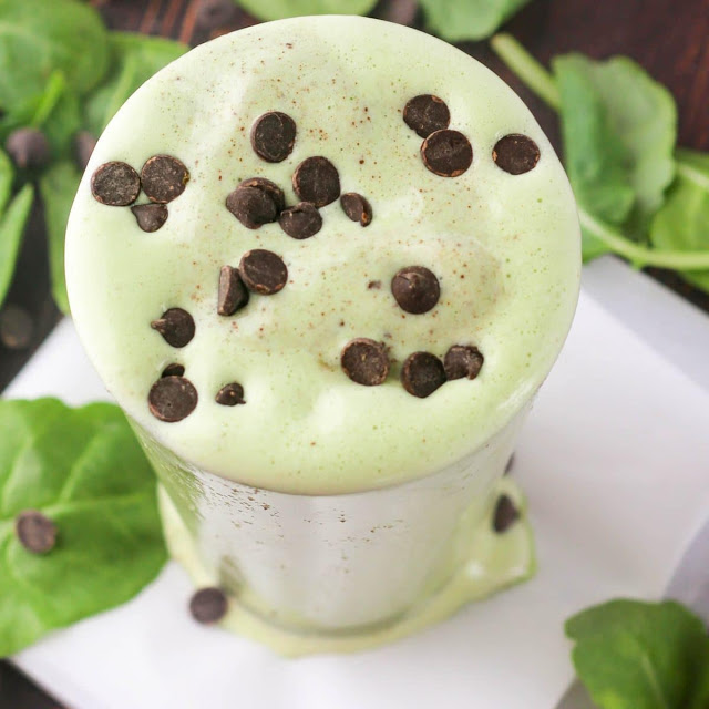 Healthy Shamrock Protein Milkshake - Hungry Hobby