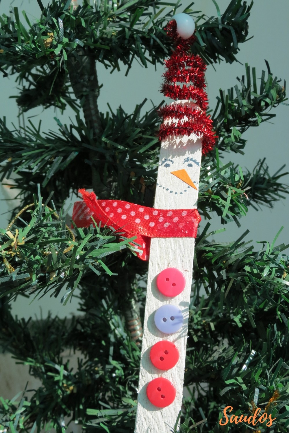 Use Popsicle Stick Snowman Craft to Decor Your Christmas Tree