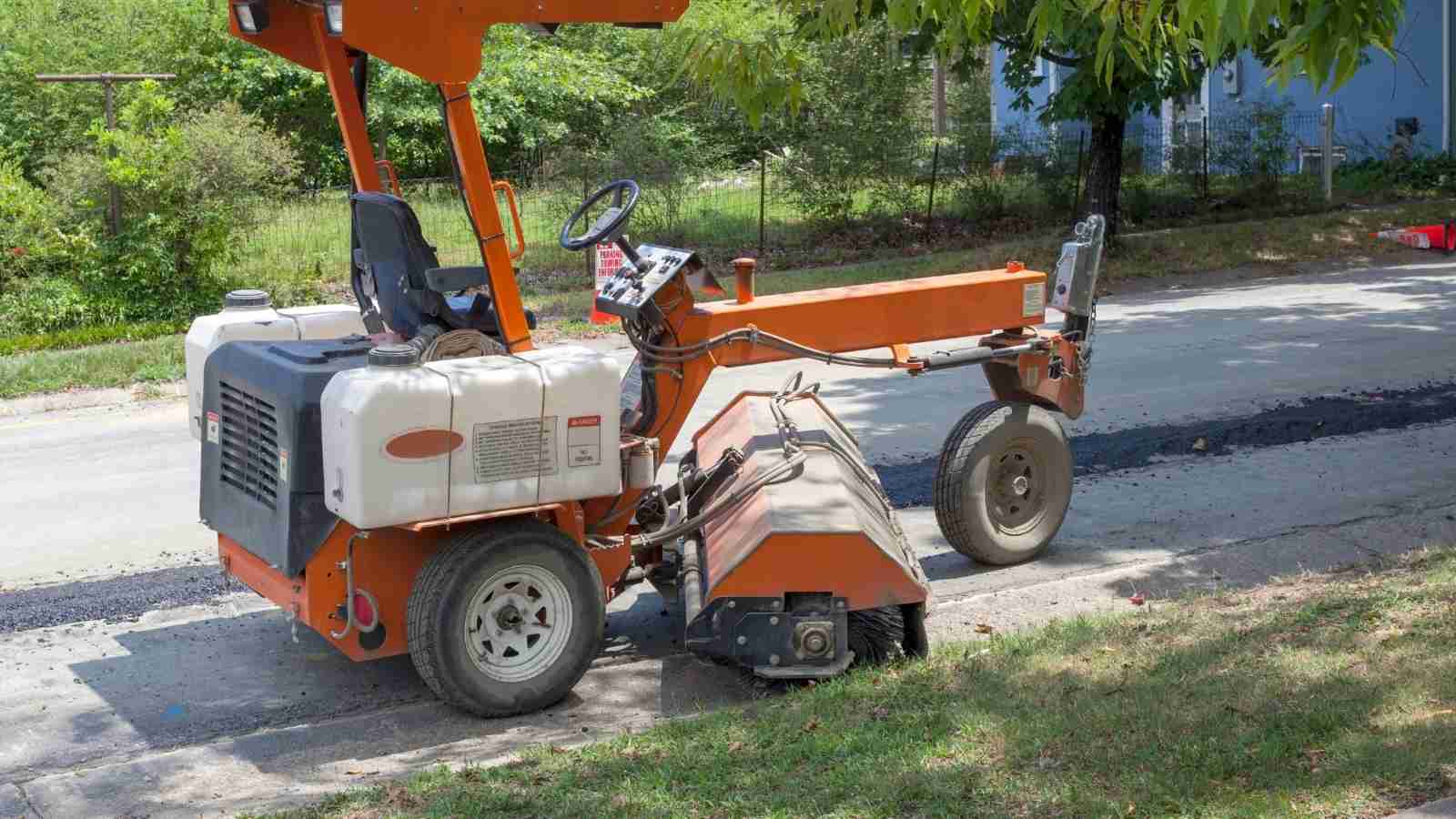A Complete Guide to Street Sweepers